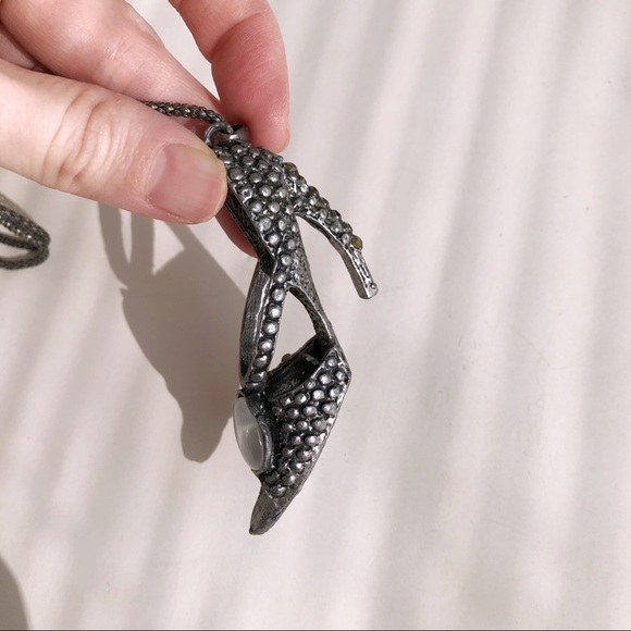 Long Chain Necklace with Metal & Crystal Shoe Pendant - Picture 7 of 13